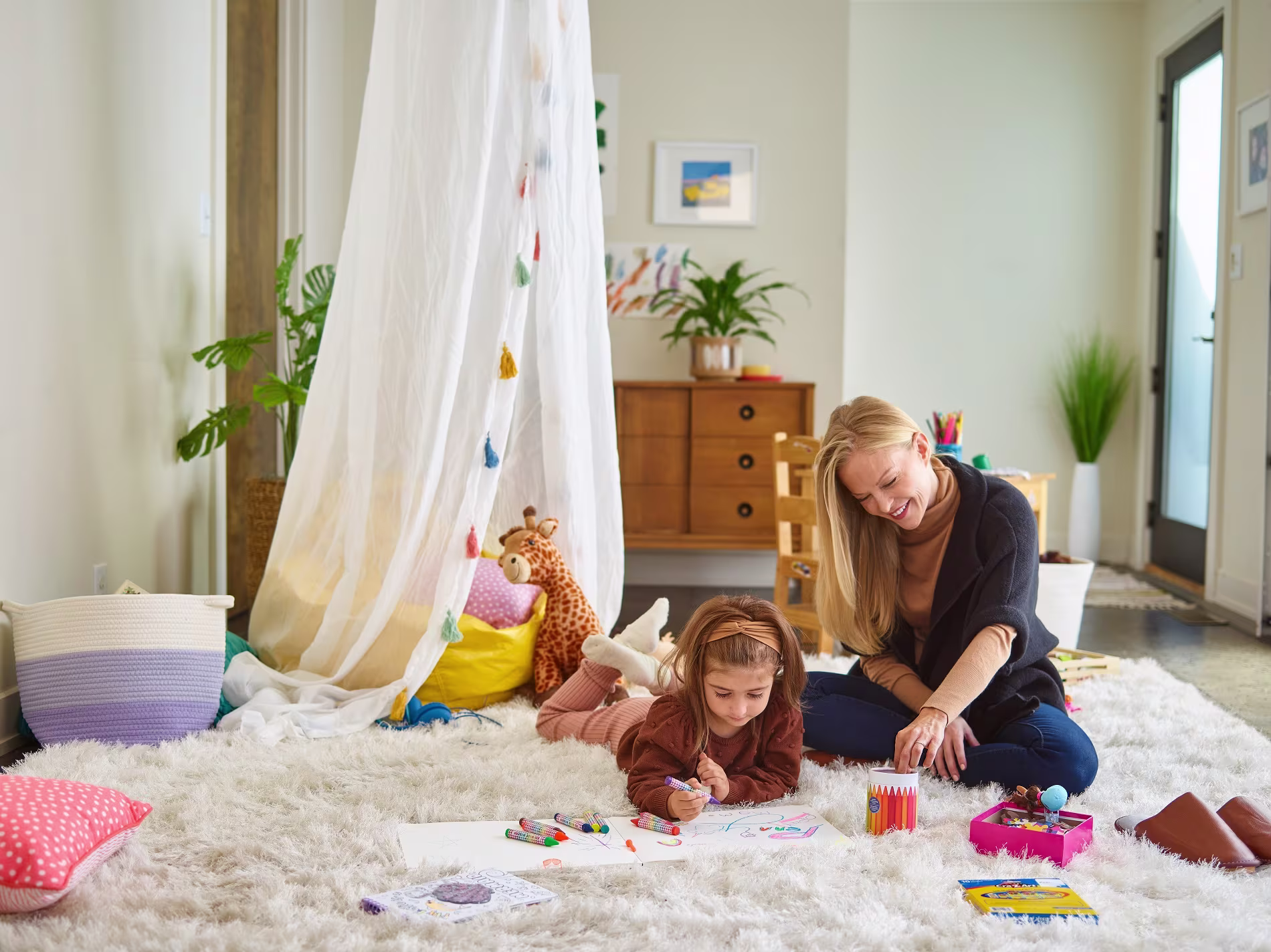 Mom Daughter Playing Rug 1112202124023